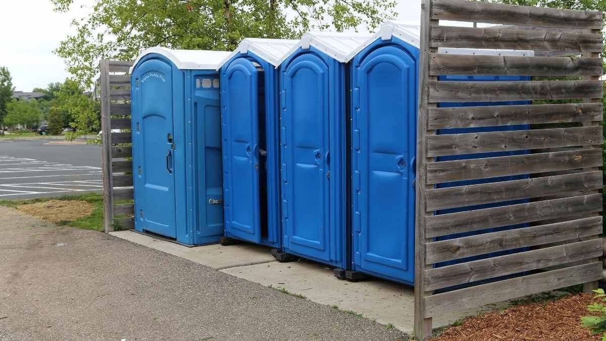 Porta Potty Rental Pros - Affordable Porta Potty Solutions in Odessa, MO, 64076